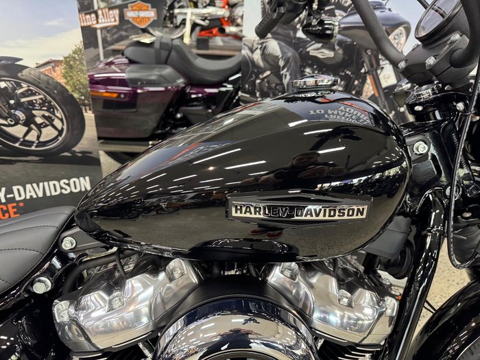 2025 Harley-Davidson Street Bob 117 (FXBB) Softail Black