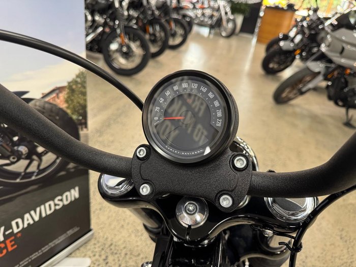 2025 Harley-Davidson Street Bob 117 (FXBB) Softail Black