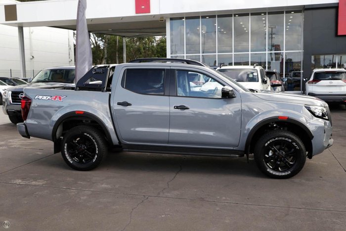 2025 Nissan Navara PRO-4X