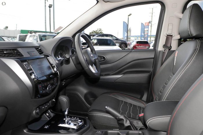 2025 Nissan Navara PRO-4X