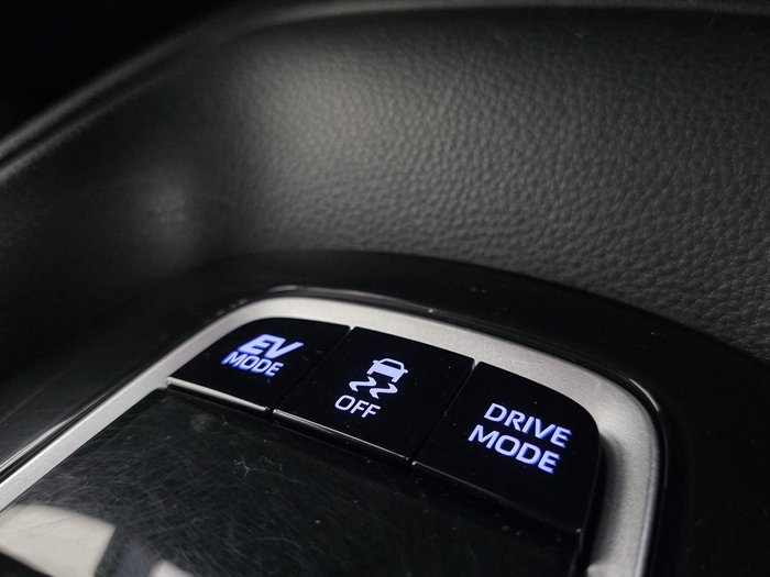 2020 Toyota Corolla Ascent Sport Hybrid ZWE211R Glacier White