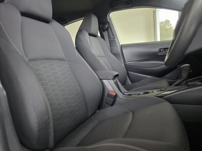 2020 Toyota Corolla Ascent Sport Hybrid ZWE211R Glacier White
