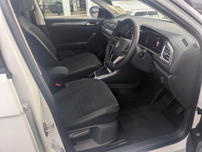 2025 Volkswagen T-Roc 110TSI Style