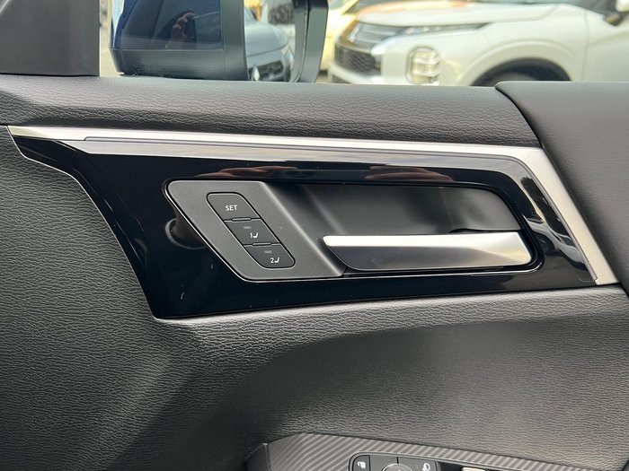 2025 Mitsubishi Outlander Exceed