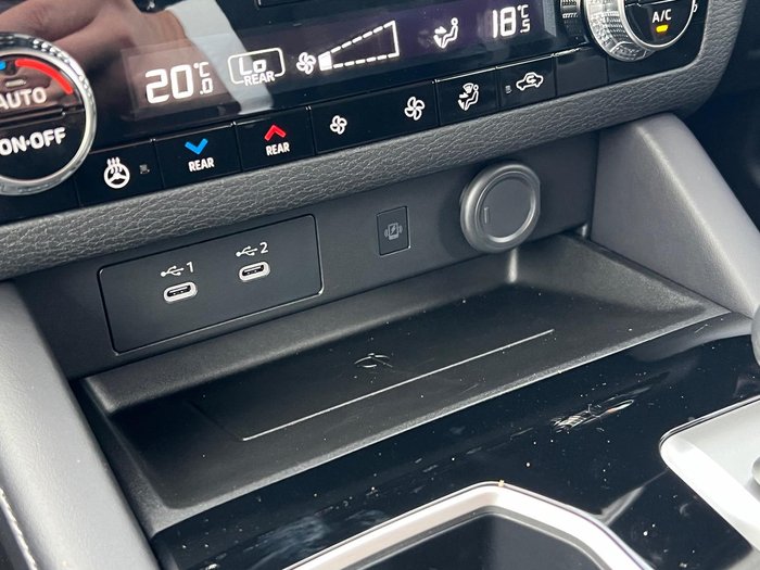 2025 Mitsubishi Outlander Exceed