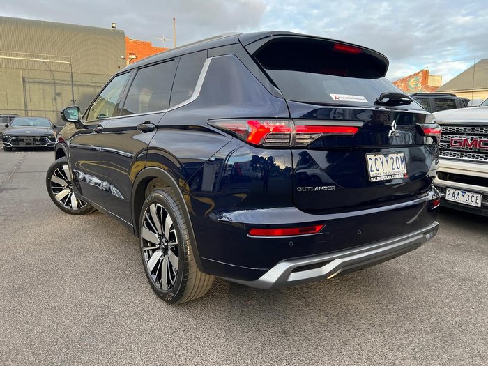 2025 Mitsubishi Outlander Exceed