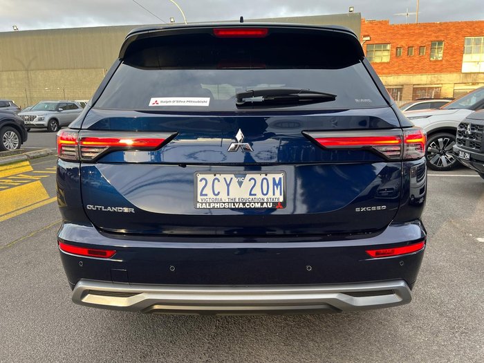 2025 Mitsubishi Outlander Exceed