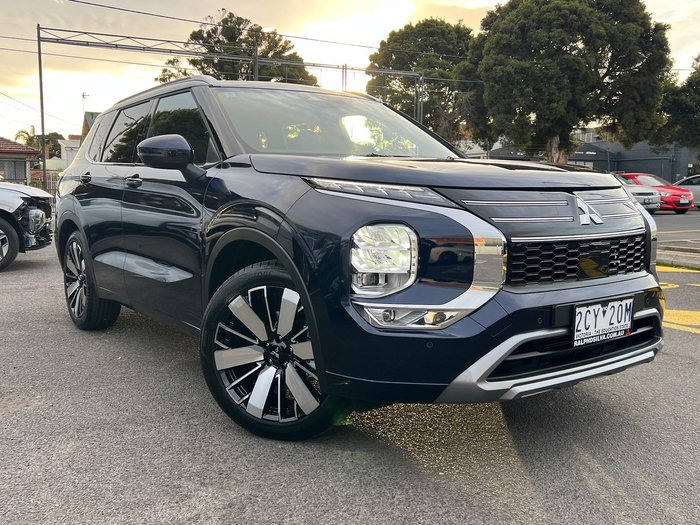 2025 Mitsubishi Outlander Exceed