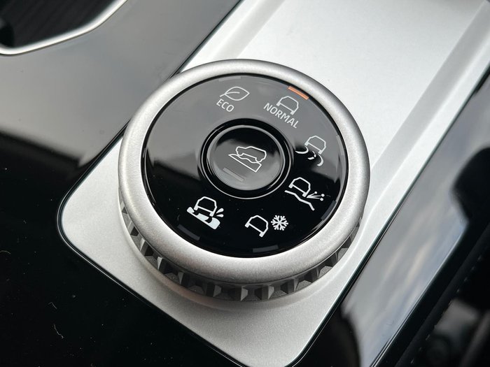 2025 Mitsubishi Outlander Exceed