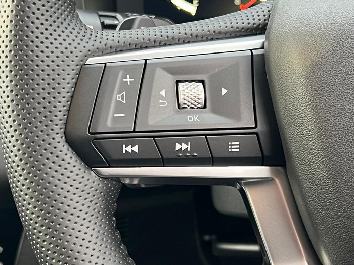 2025 Mitsubishi Outlander Exceed