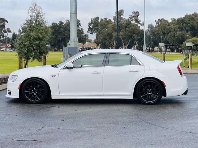 2021 Chrysler 300 SRT Core