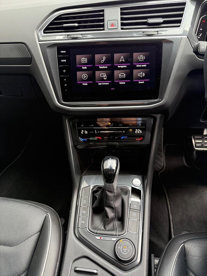 2023 Volkswagen Tiguan 162TSI R-Line