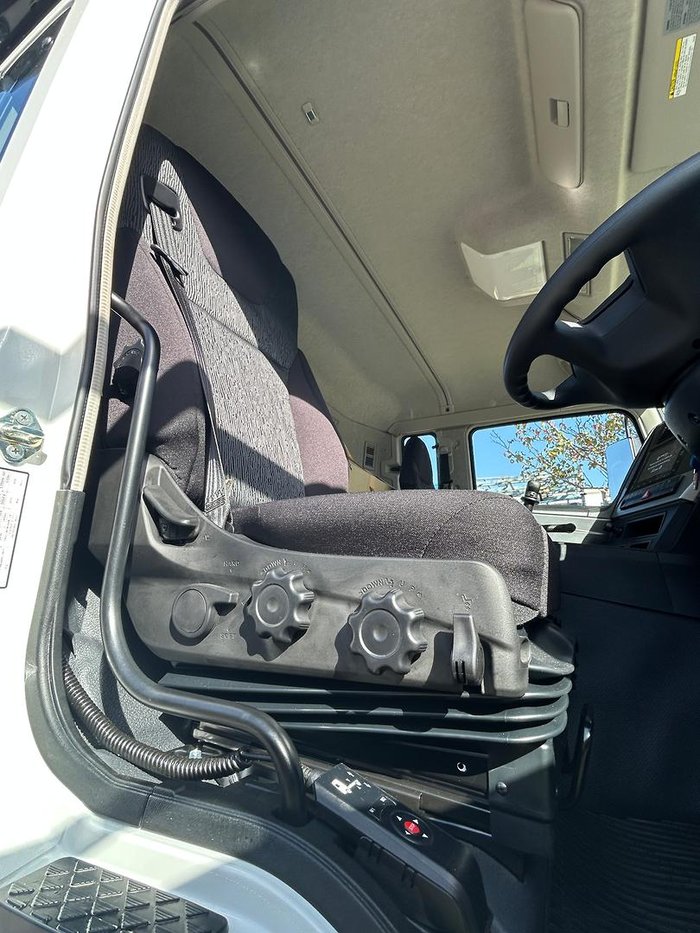 2025 Fuso Shogun 455hp WHITE