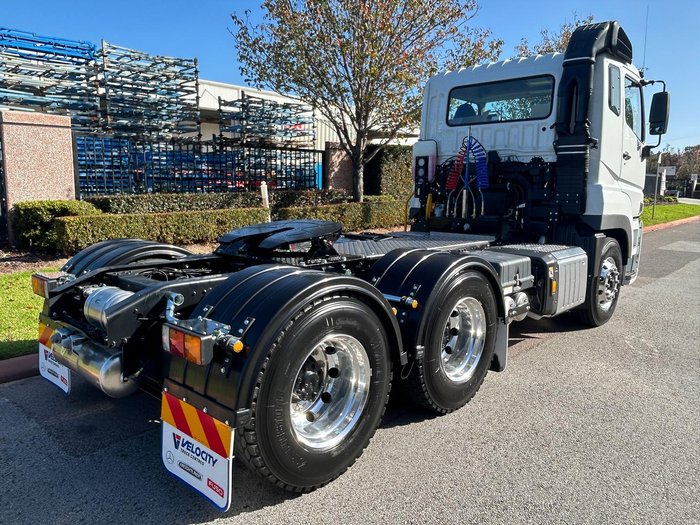 2025 Fuso Shogun 455hp WHITE