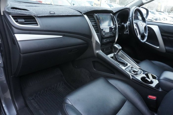 2018 Mitsubishi Pajero Sport GLS