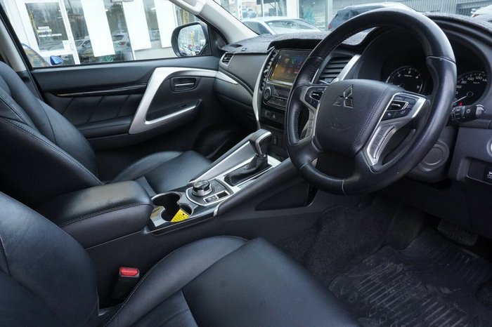2018 Mitsubishi Pajero Sport GLS