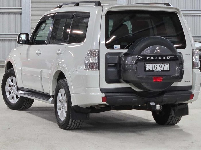 2012 Mitsubishi Pajero GLX