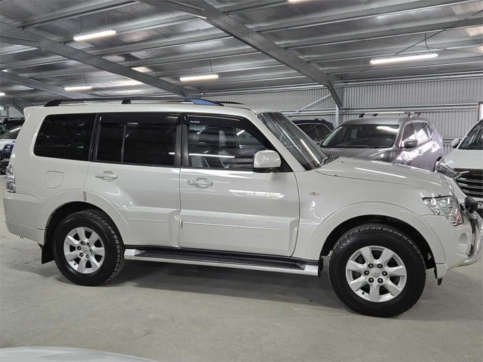 2012 Mitsubishi Pajero GLX