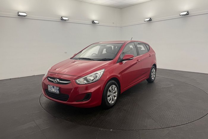 2016 Hyundai Accent Active