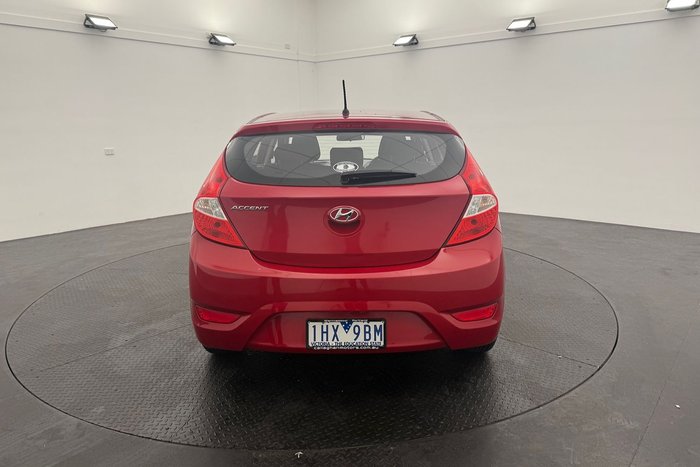 2016 Hyundai Accent Active