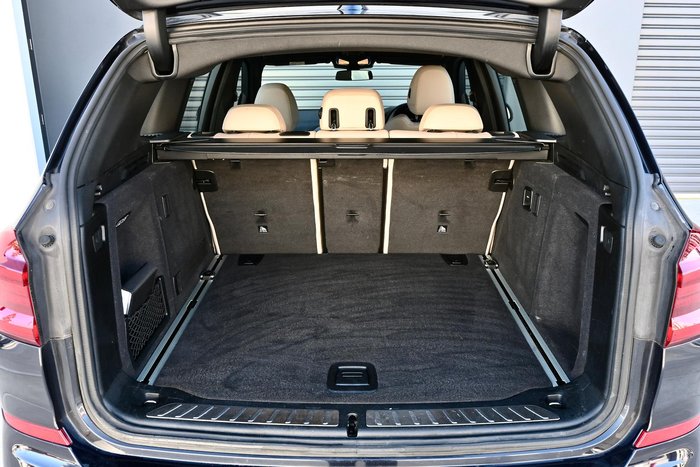 2017 BMW X3 xDrive30i G01 4X4 Constant Carbon Black