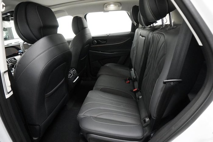 2025 Jaecoo J8 Track