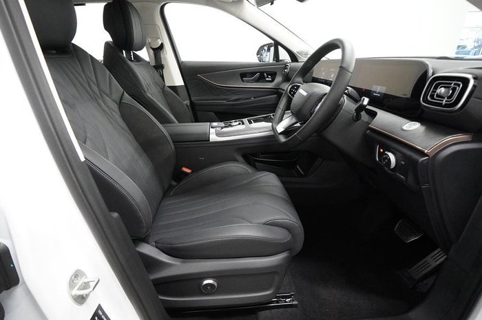 2025 Jaecoo J8 Track