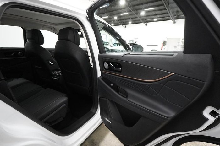 2025 Jaecoo J8 Track