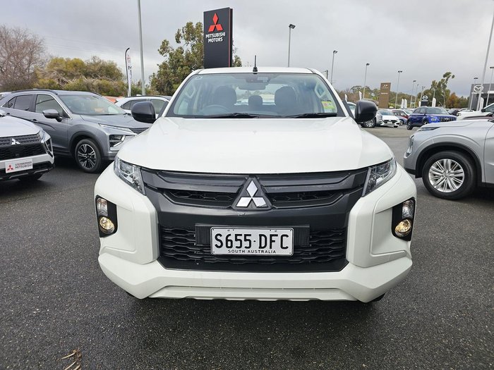 2023 Mitsubishi Triton GLX