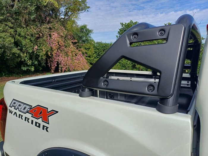 2025 Nissan Navara Pro-4X Warrior (4x4)
