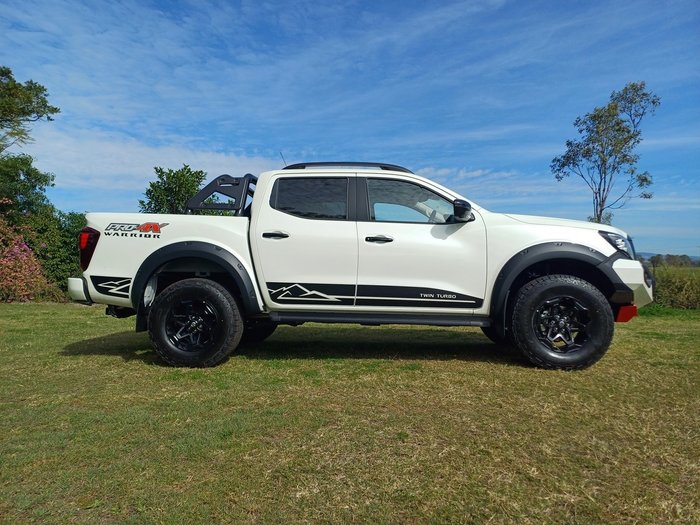 2025 Nissan Navara Pro-4X Warrior (4x4)