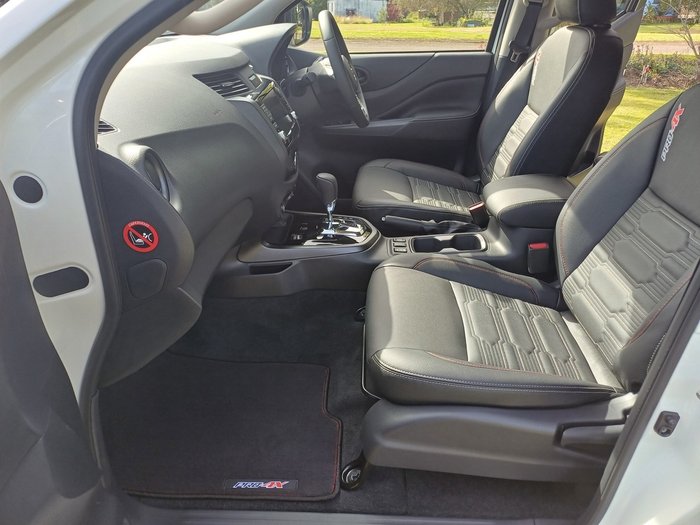 2025 Nissan Navara Pro-4X Warrior (4x4)
