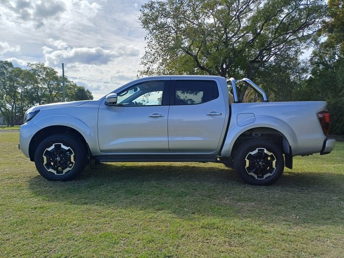 2025 Nissan Navara ST-X (4x4) Leather/NO Sunroof