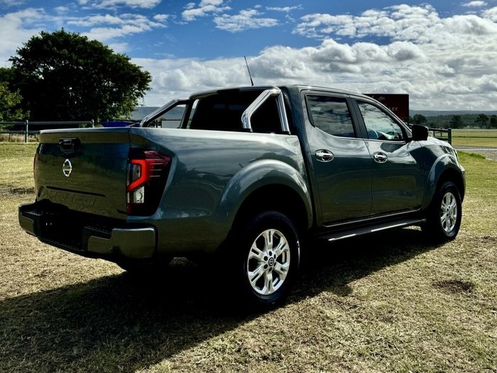2025 Nissan Navara ST (4x4)