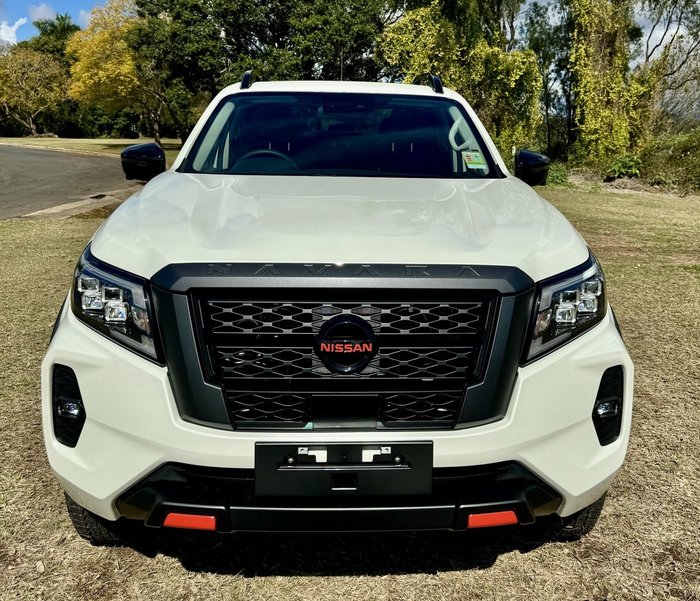 2025 Nissan Navara Pro-4X (4x4)