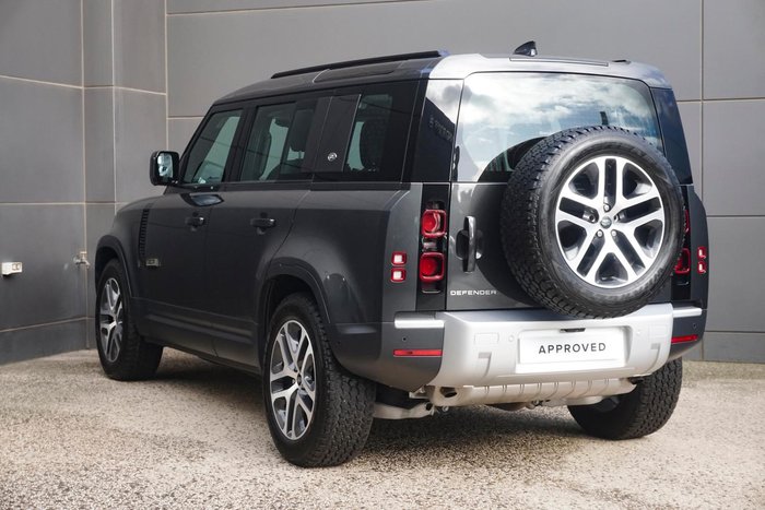 2023 Land Rover Defender 110 P300