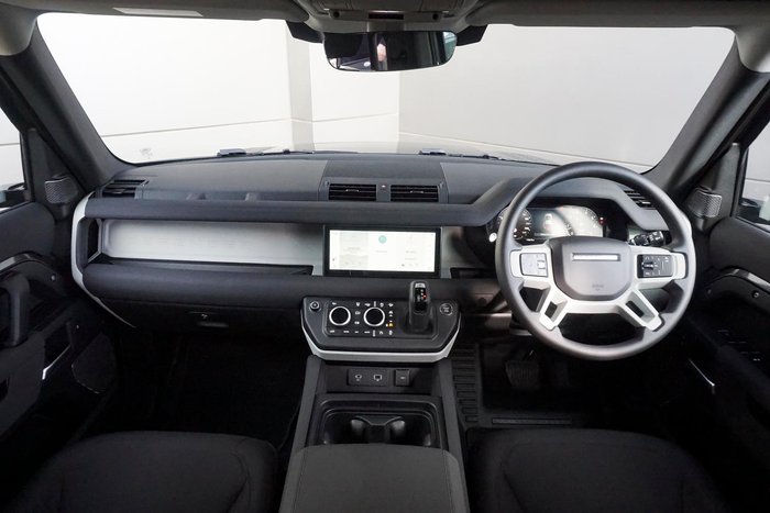 2023 Land Rover Defender 110 P300