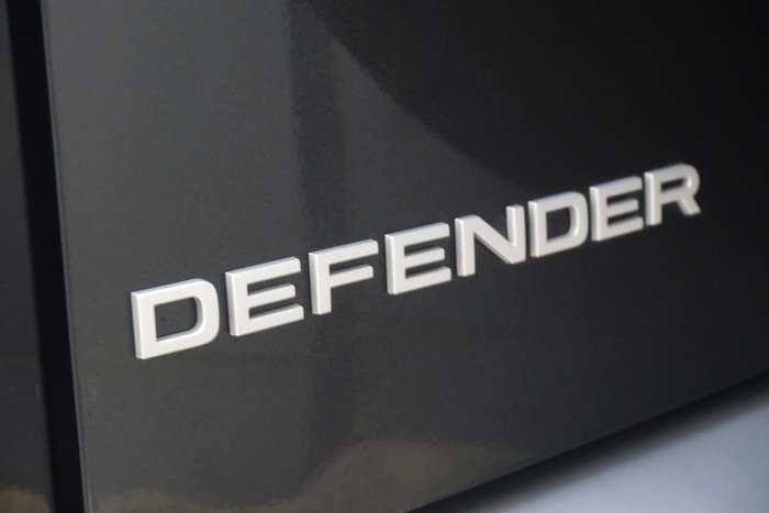 2023 Land Rover Defender 110 P300