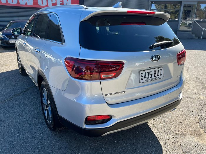 2017 Kia Sorento SLi