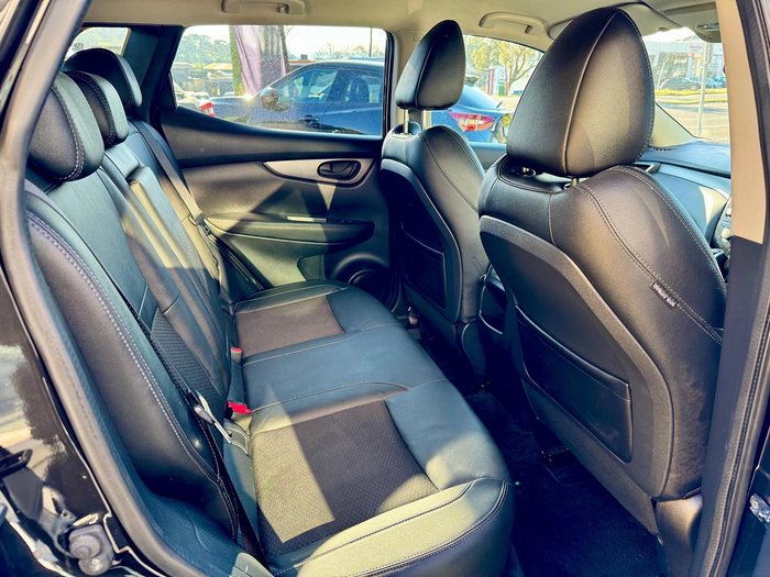 2017 Nissan QASHQAI ST-L J11 Series 2 Pearl Black