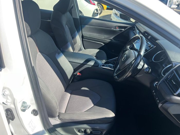 2020 Toyota Camry Ascent Sport