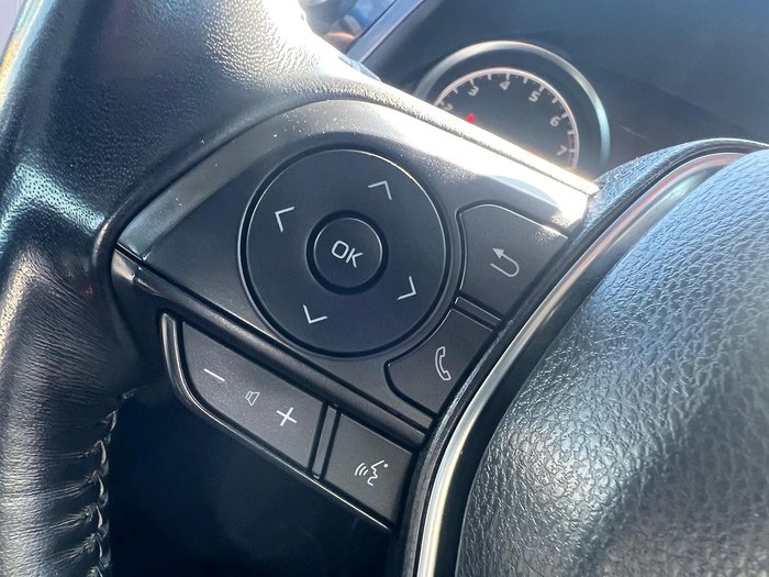 2020 Toyota Camry Ascent Sport