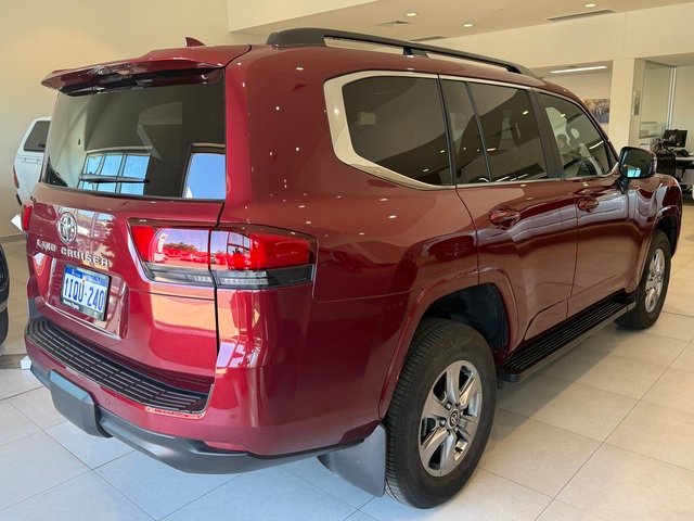 2024 Toyota LANDCRUISER LC300 3.3L V6 DSL VX 7 Seats