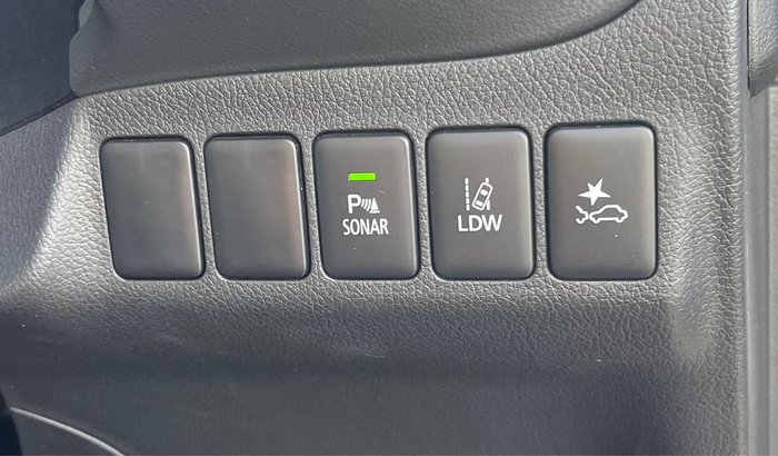 2021 Mitsubishi Outlander LS