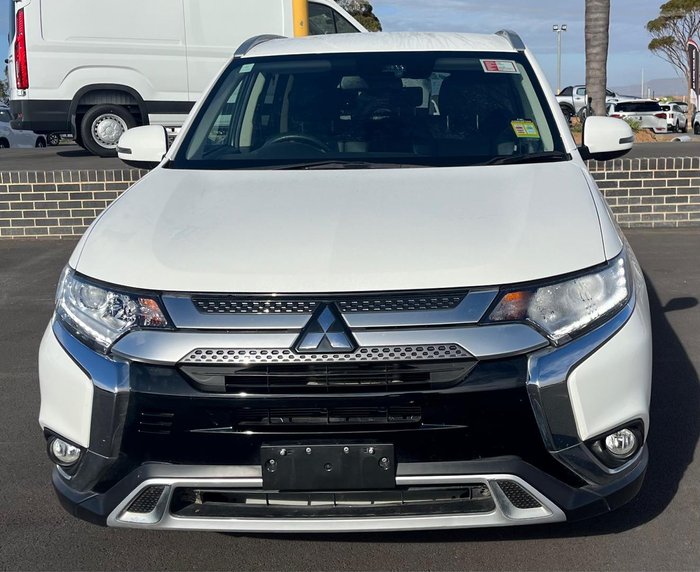 2021 Mitsubishi Outlander LS
