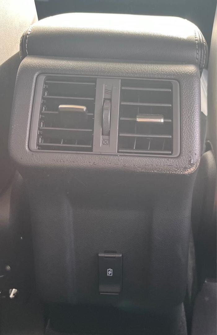 2021 Mitsubishi Outlander LS