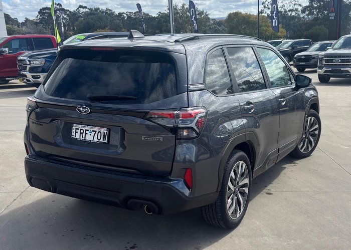 2025 Subaru Forester Hybrid Touring