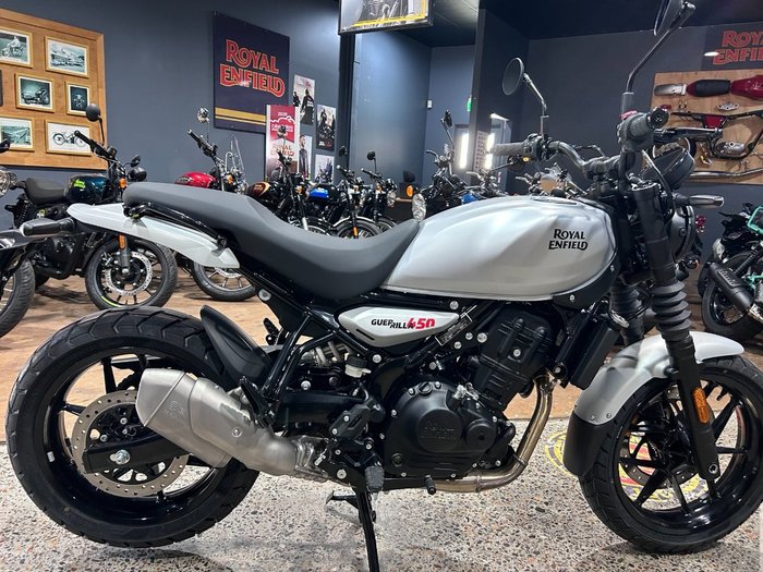 2025 Royal Enfield GUERILLA 450 SILVER