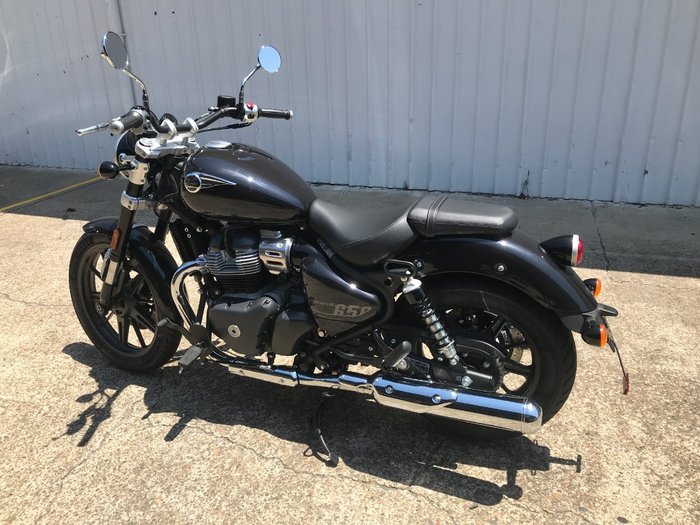 2025 Royal Enfield SUPER METEOR 650 Black