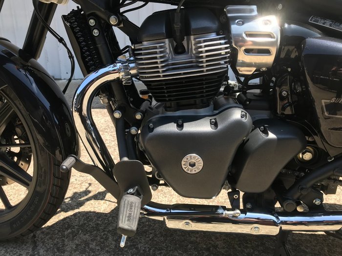 2025 Royal Enfield SUPER METEOR 650 Black